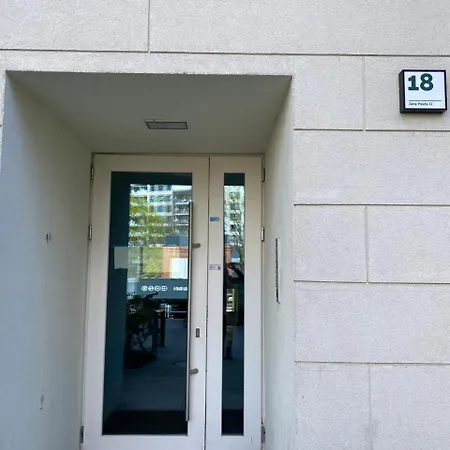 Przytulne Mieszkanie Na Doby W Centrum Wroclawia * Βρότσλαβ